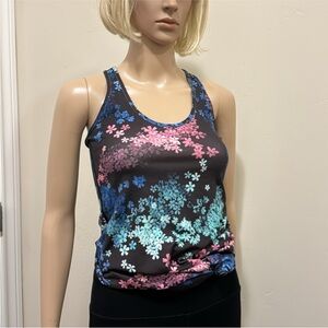 Lululemon Tank Top size 6 Floral